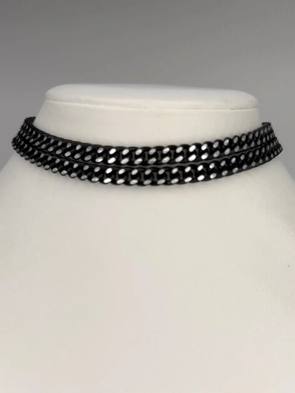 Trifari Black Silver Accent Choker Double Curb Link 14” Adjustable Signed